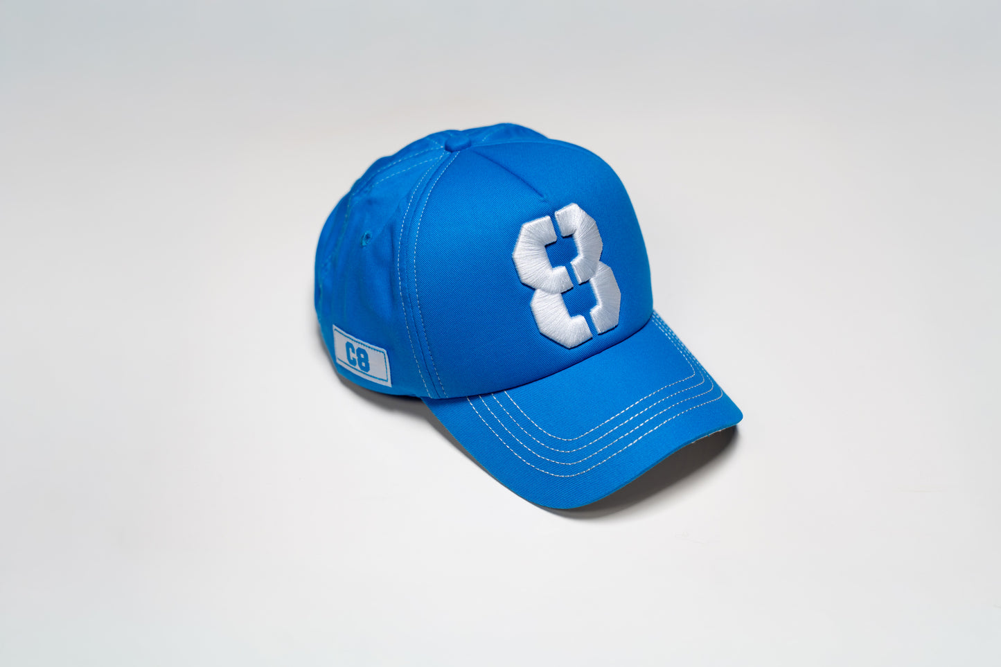 8 Blue No.8 White - Full