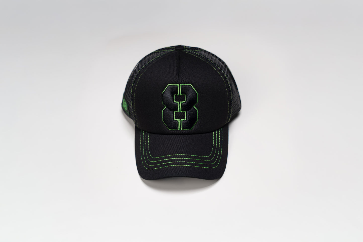 8 Black No.8 Green Line - Net